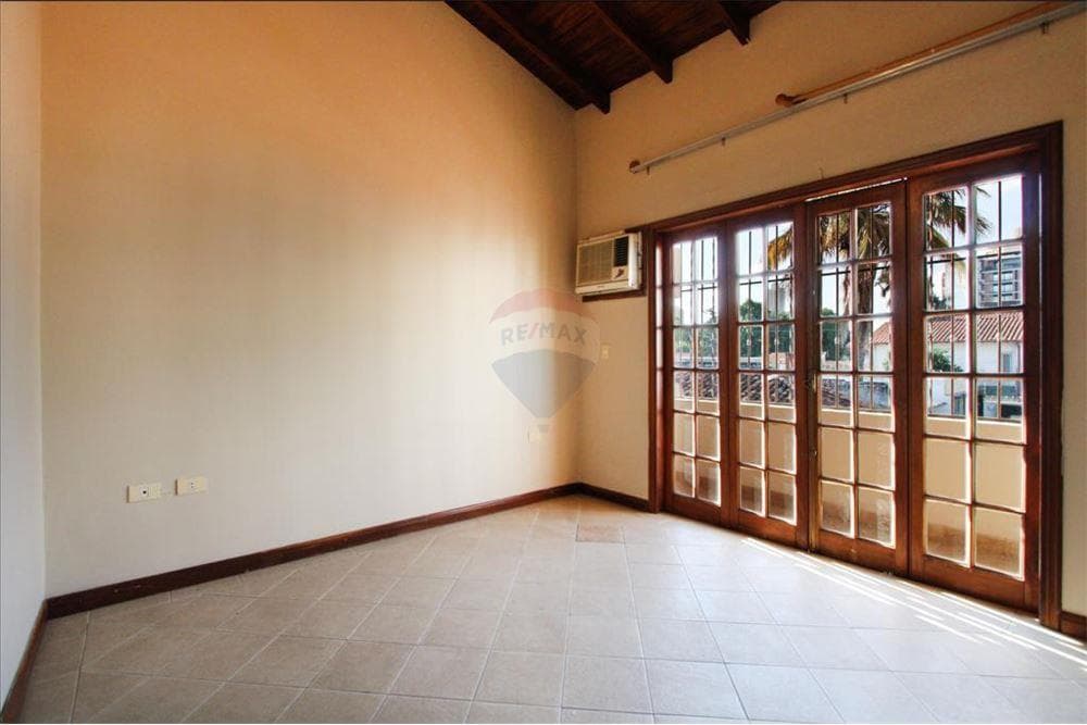 Duplex en barrio Herrera, foto 4
