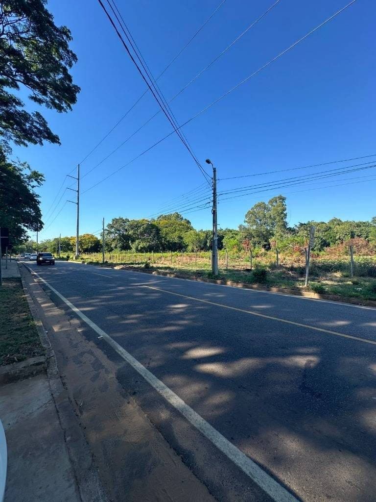 En alquiler amplio terreno sobre la avenida Laguna Grande Fernando de la Mora, foto 3