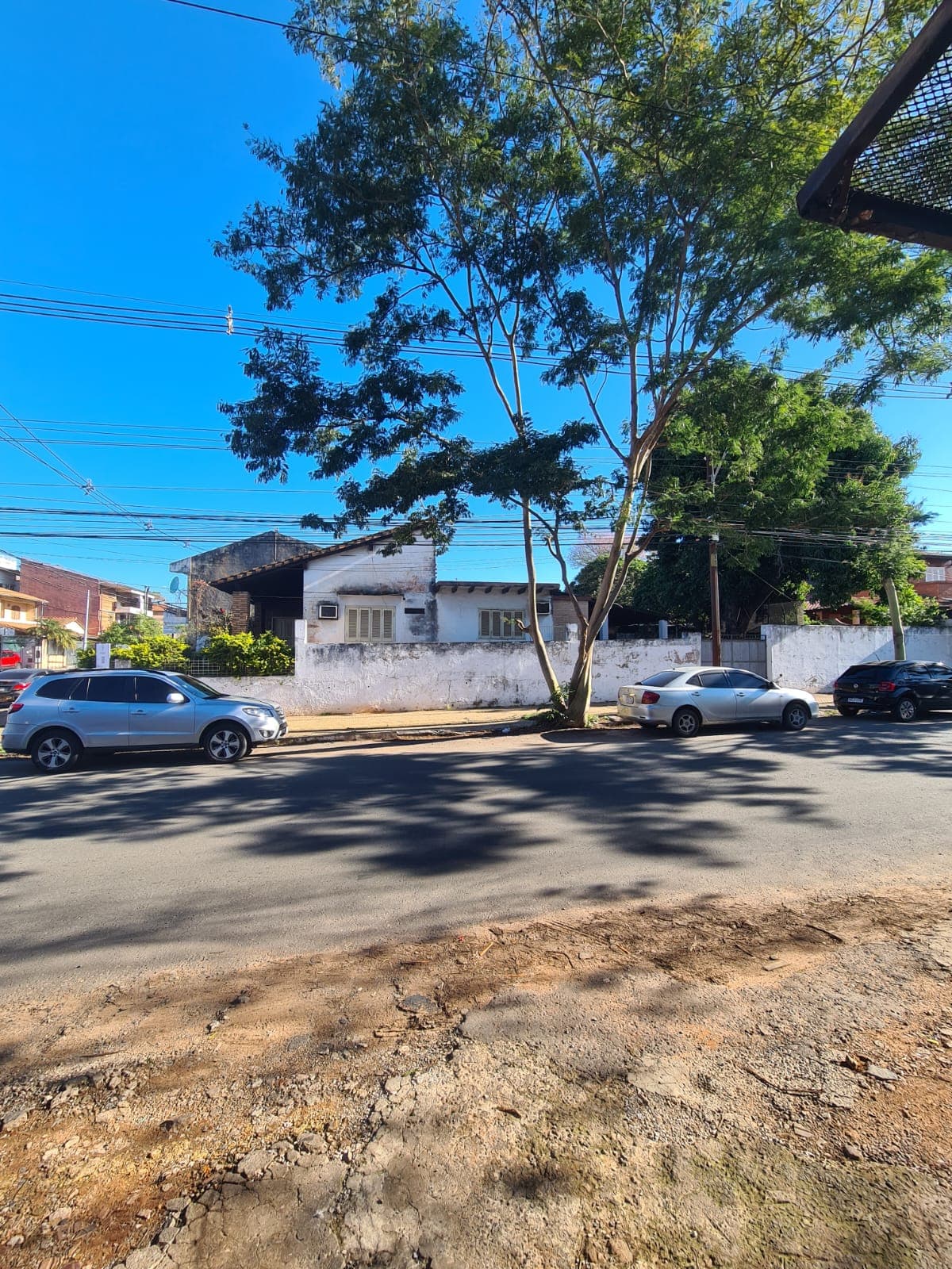 Terreno para desarrollo comercial en mburicao