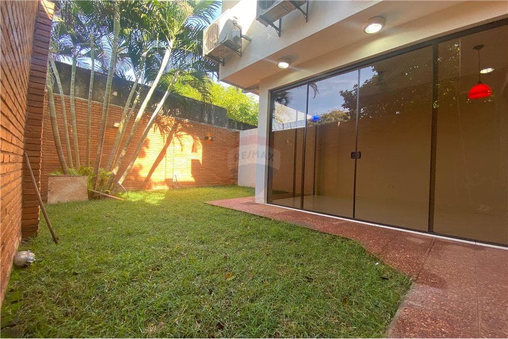 AMPLIO Dúplex Barrio Villa Aurelia, foto 5