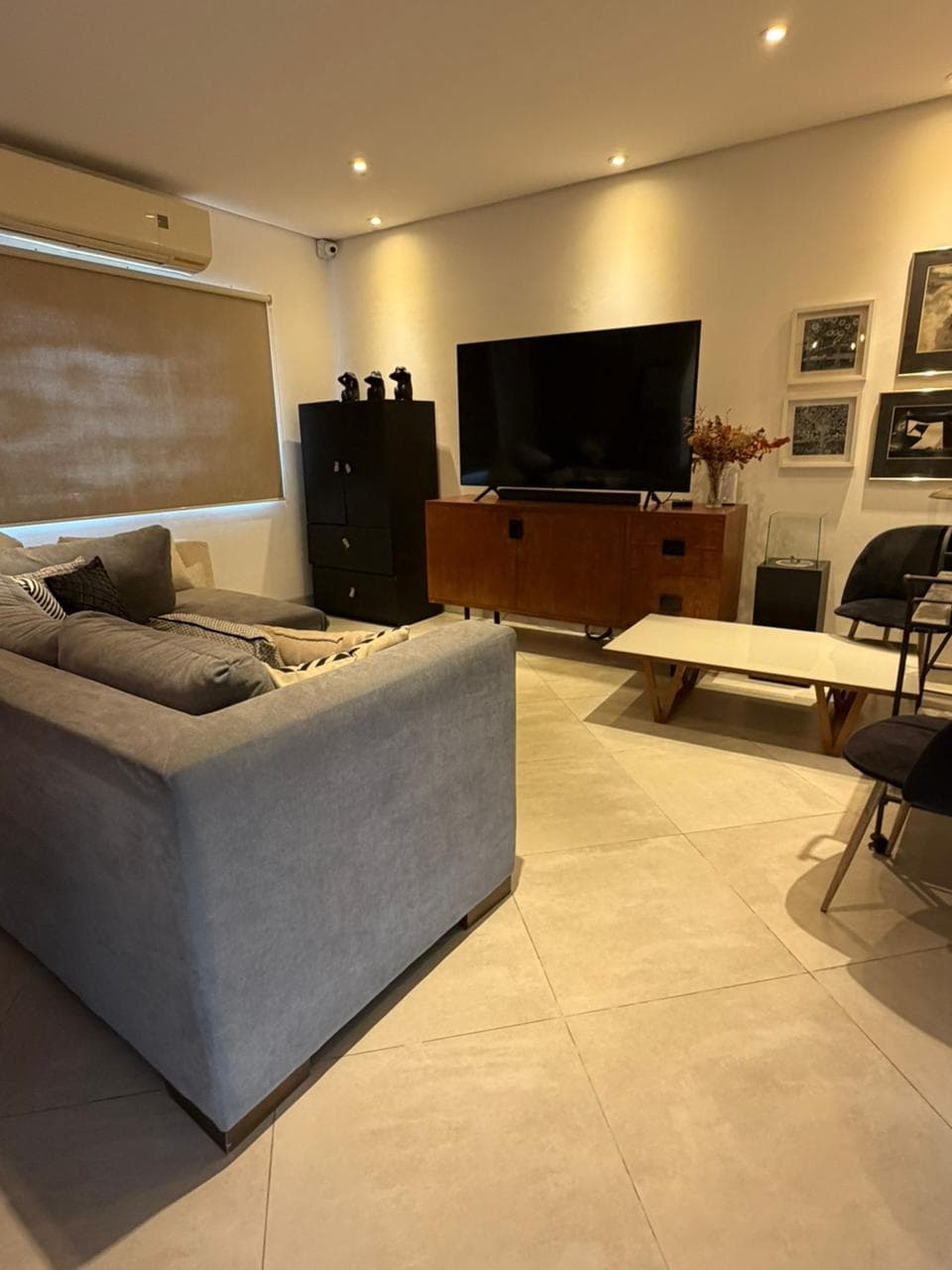 Hermoso triplex en ycuá sati - zona goethe, foto 3