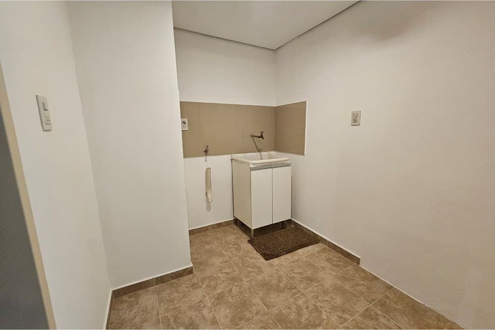 Departamento-Alquiler-Avenida Doctor Felipe Molas López, Mburucuyá, Asunción, foto 4