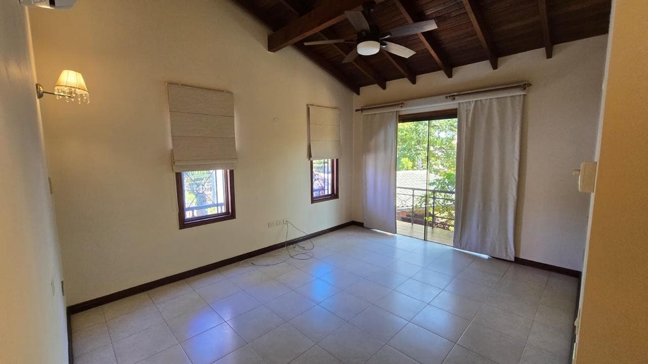 Venta/alq - manora - casa - 2000usd, foto 3