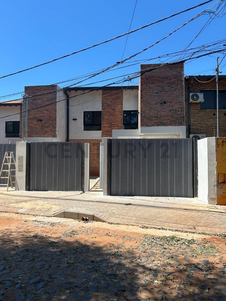 Alquilo Duplex en Villa Aurelia