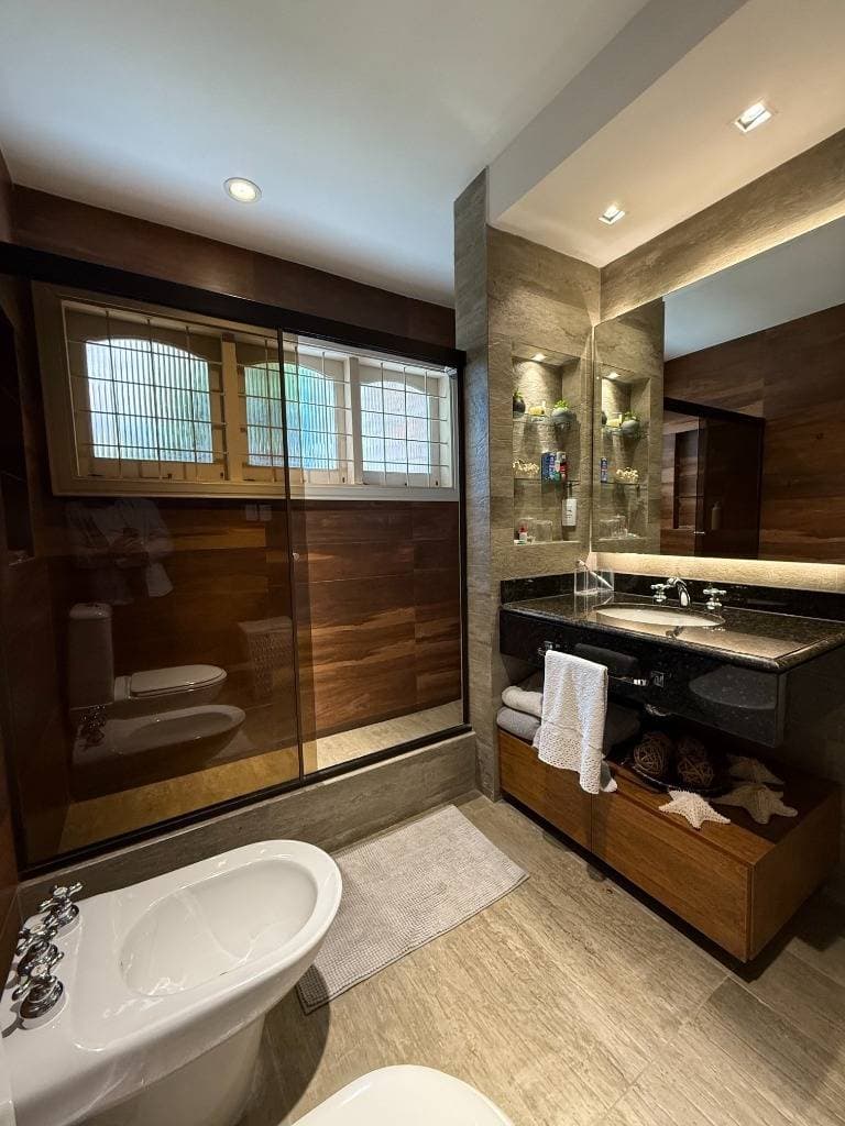 Residencia en venta en barrio Las Lomas, foto 2