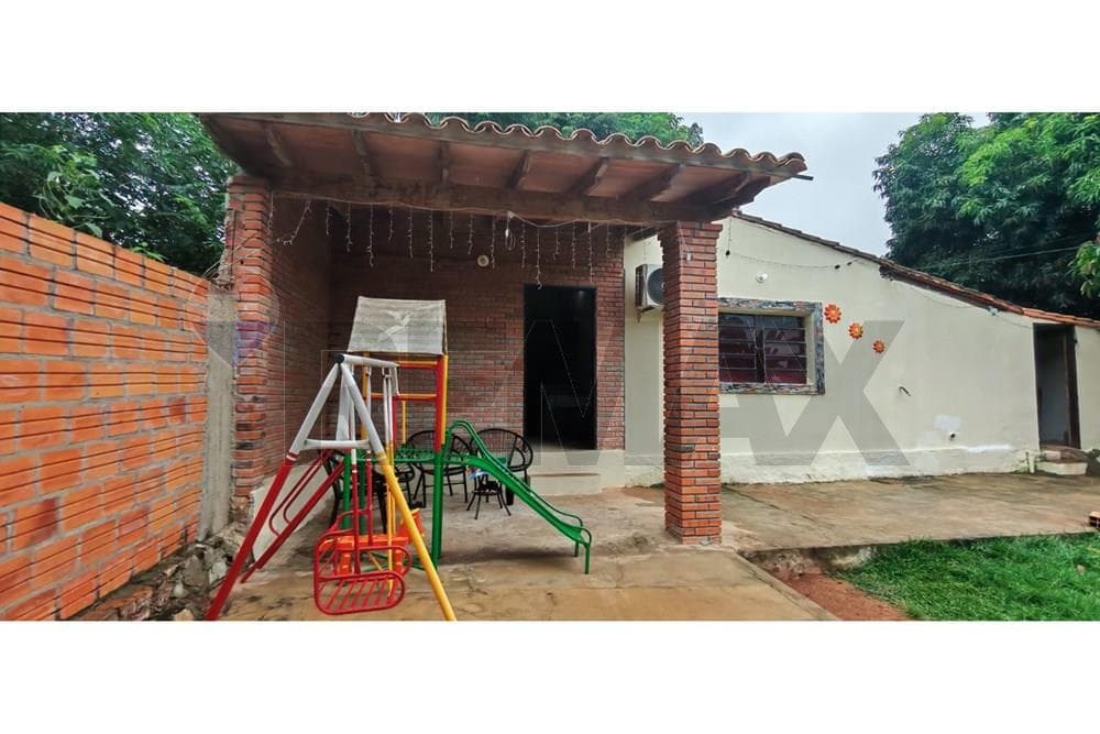 Casa en Ñemby a 5 cuadras de acceso sur, foto 2