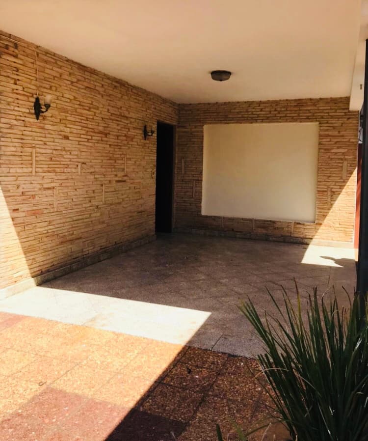 En alquíler residencia zona club centenario — foto 4