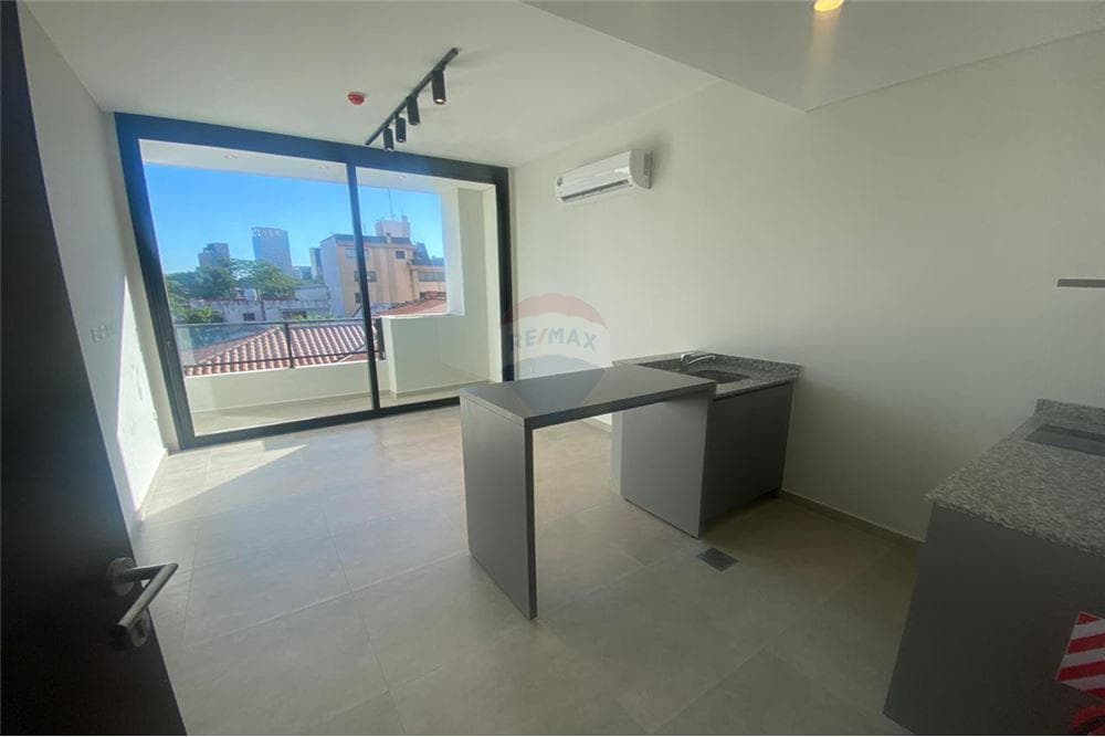 departamento zona shopping del sol — foto 1