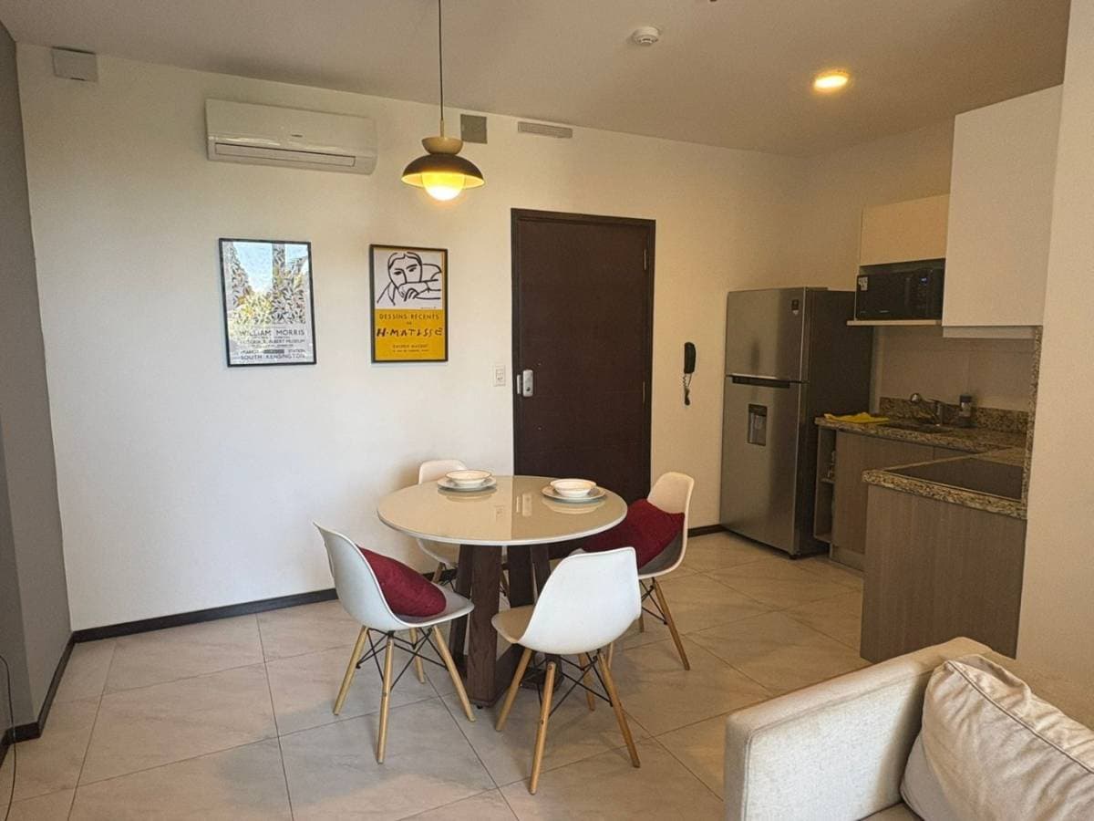 En alquiler departamento amoblado en los laureles, foto 1