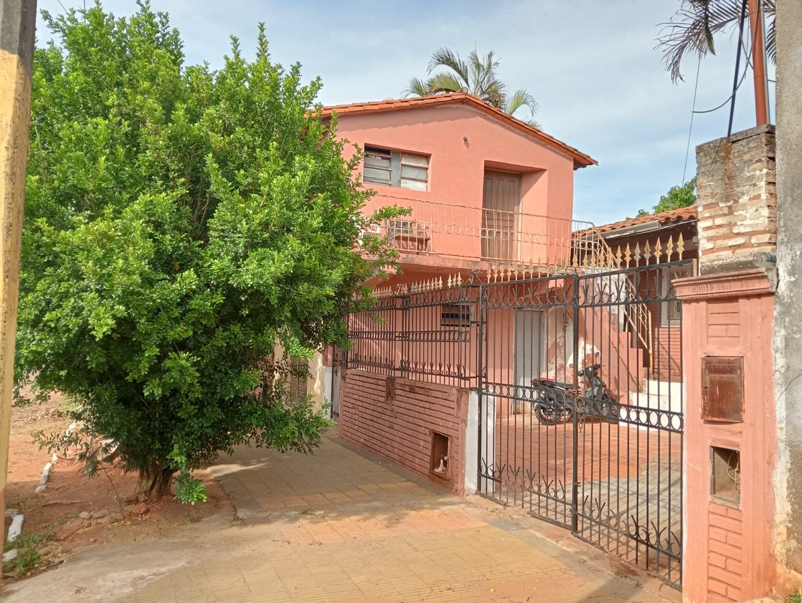 En venta casa en Fernando de la Mora, foto 3