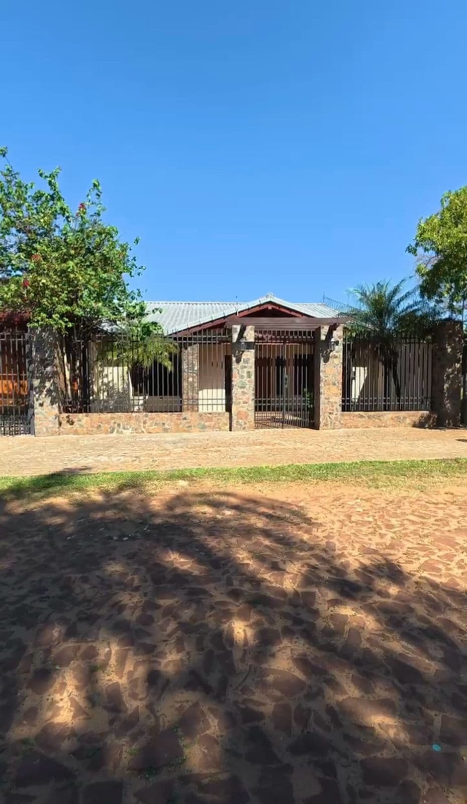 En venta casa a dos cuadras del liberty, foto 4