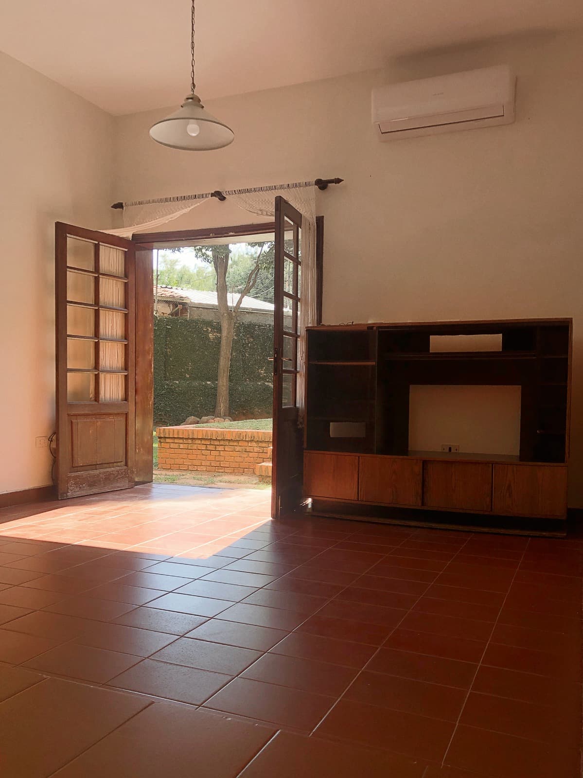 Casa en Venta en Asunción - Barrio Mburucuya, foto 2