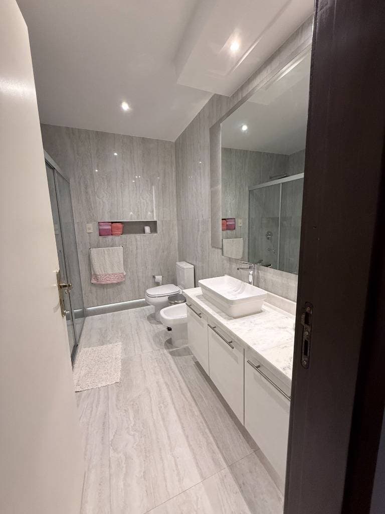 Exclusivo departamento en edificio meridien Las Mercedes, foto 4