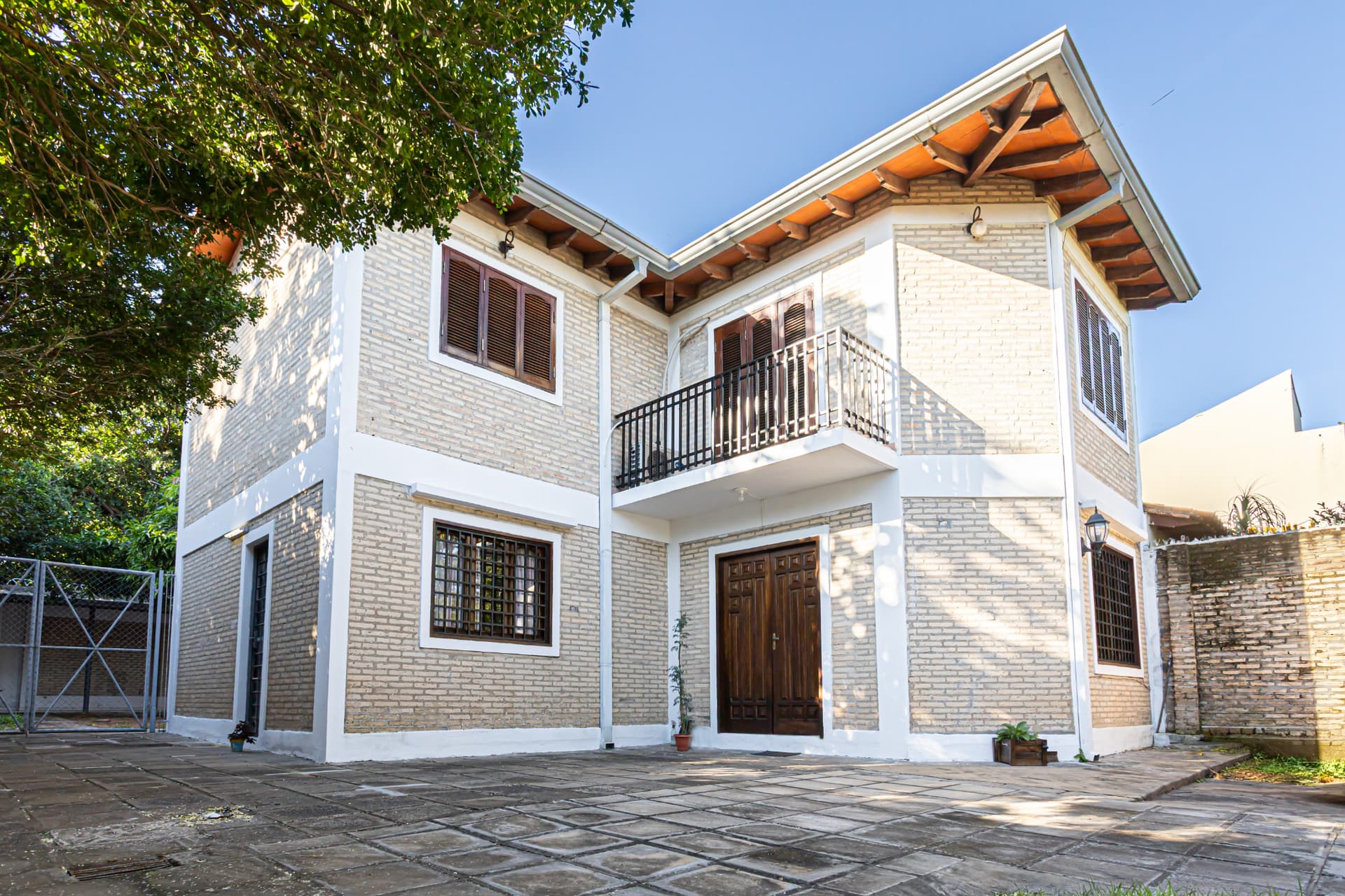 Casa en Lambare, foto 1