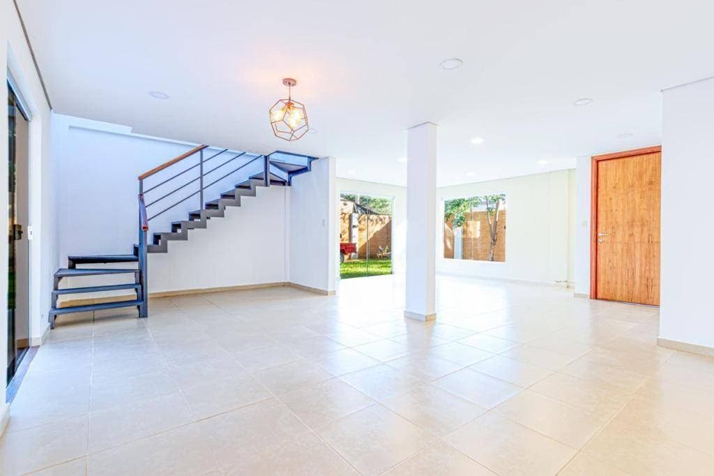 Casa en el barrio loma merlo, Luque, foto 4
