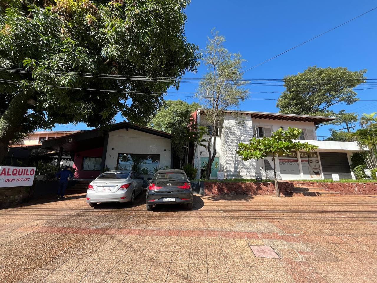 Salon comercial en planta baja — foto 2