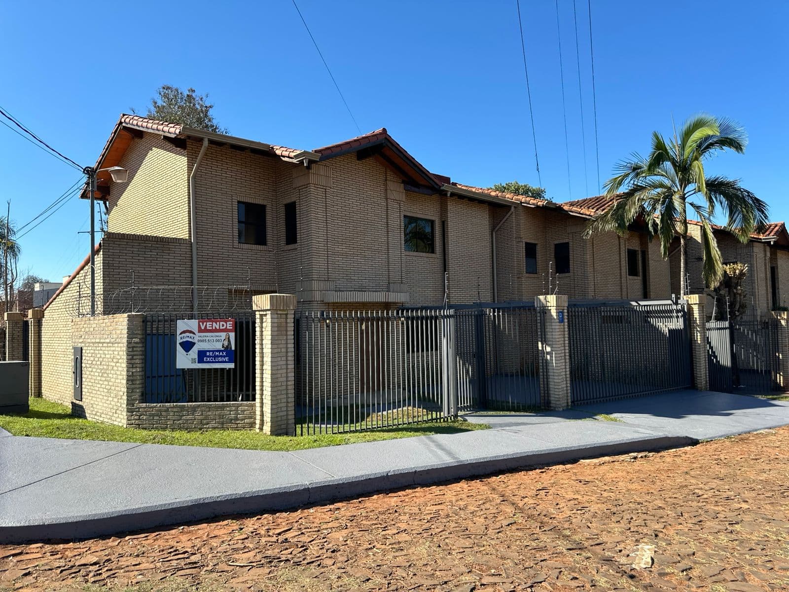 Duplex en Esquina en Villa Bancaria, foto 1