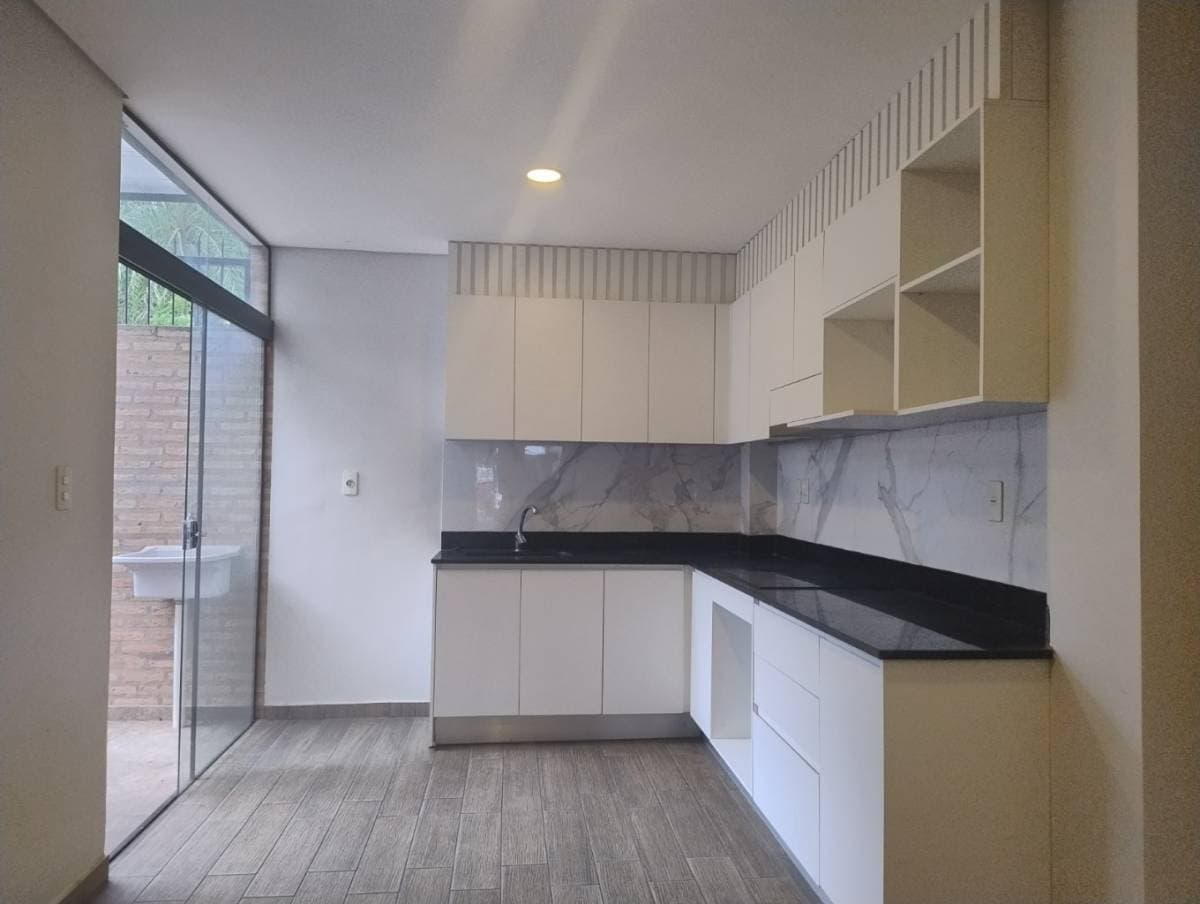 Departamento tipo chalet en Fernando de la Mora - zona sur, foto 5