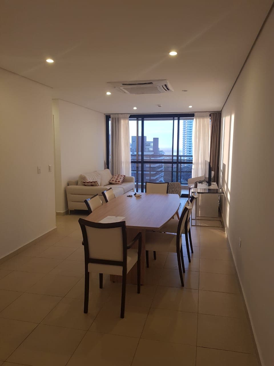 Hermoso departamento 2 dormitorios - Amueblado, foto 1