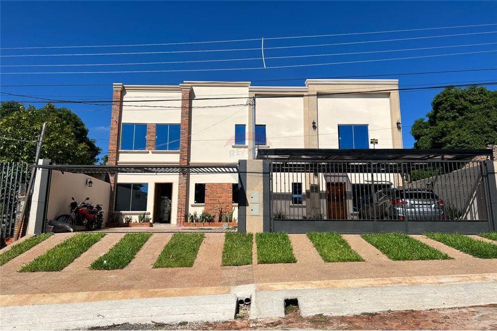 Fino dúplex con patio a estrenar en Villa Elisa, foto 3