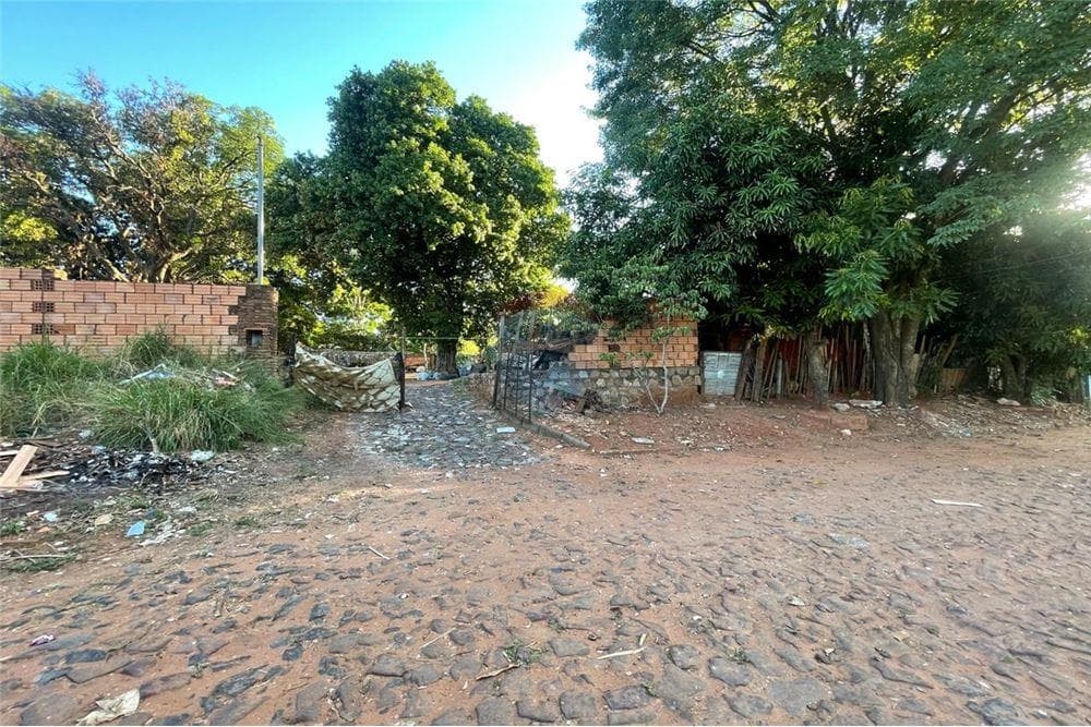 Terreno en venta en Ñemby Ubicación estratégica y múltiples posibilidades, foto 3