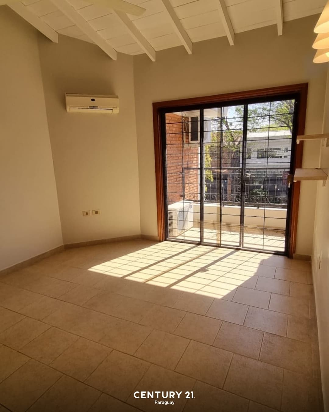 hermosa casa en el barrio Mburucuya — foto 2