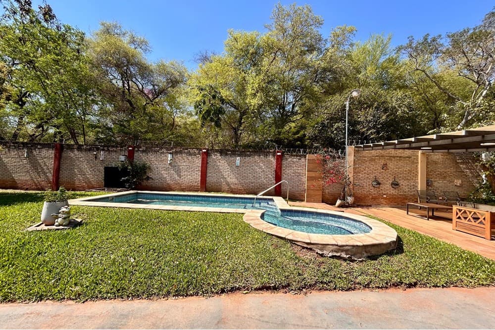 Casa - Venta - Luque, Paraguay, foto 3