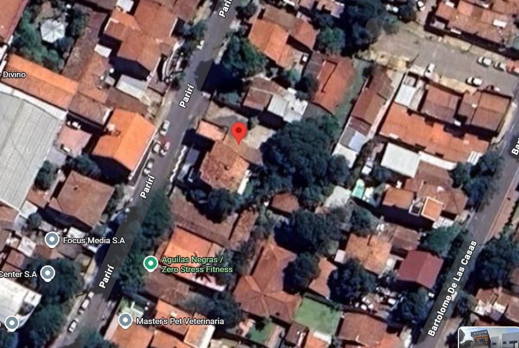 Vendo propiedad de 420 m2 a refraccionar o demoler. Vista alegre
