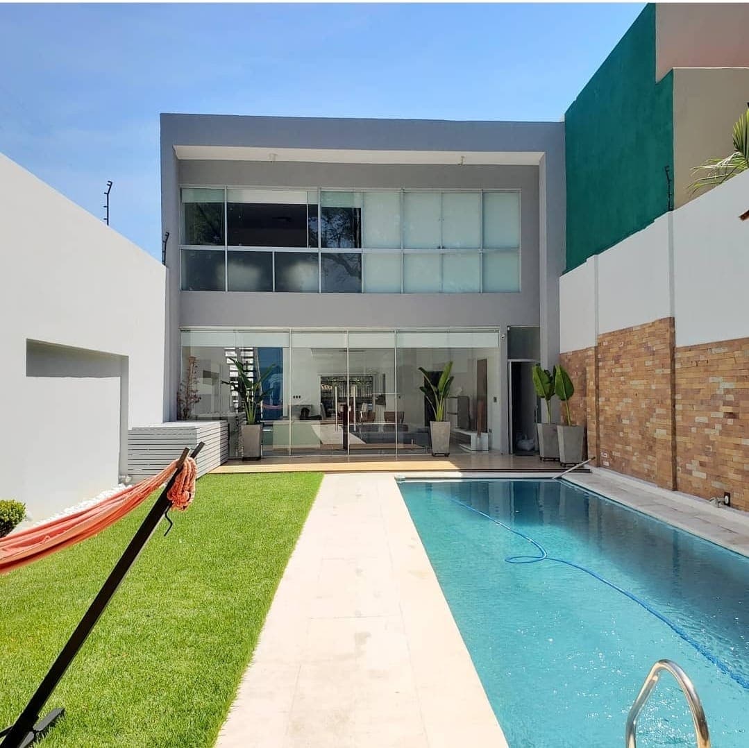 Alquiló Casa Moderna Amoblado