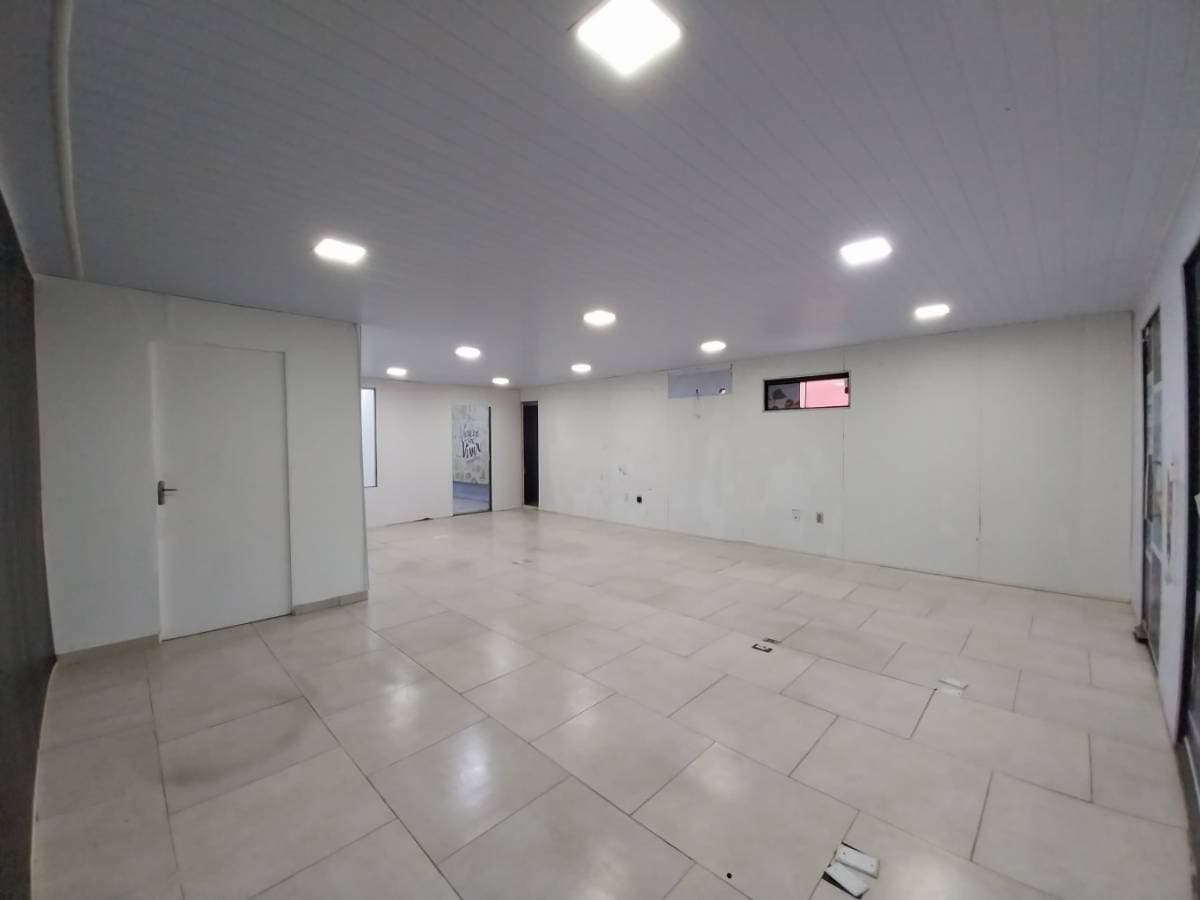 Local ideal para oficina o showroom Zona Paseo Adensam. - Id: 32198 — foto 3