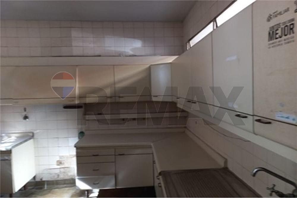 imponente residencia en esquina - Asunción, foto 2