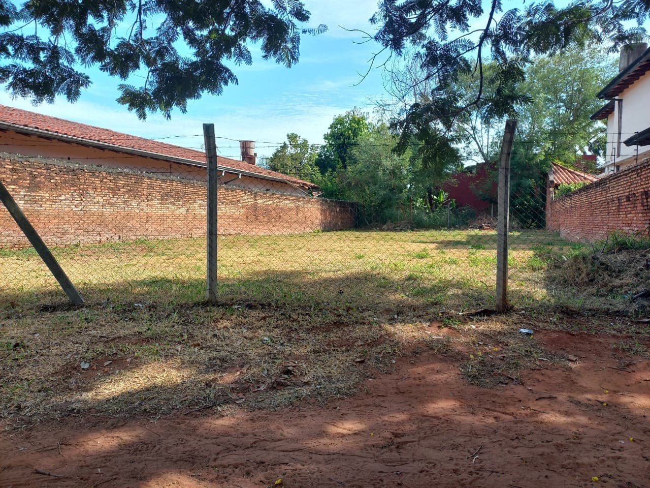 Terreno en Fernando de la Mora, foto 3