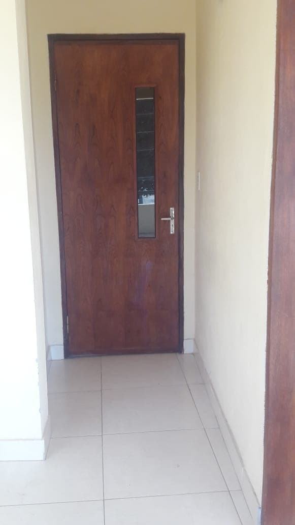 Depa Amueblado zona Mariano Roque Alonso, foto 2