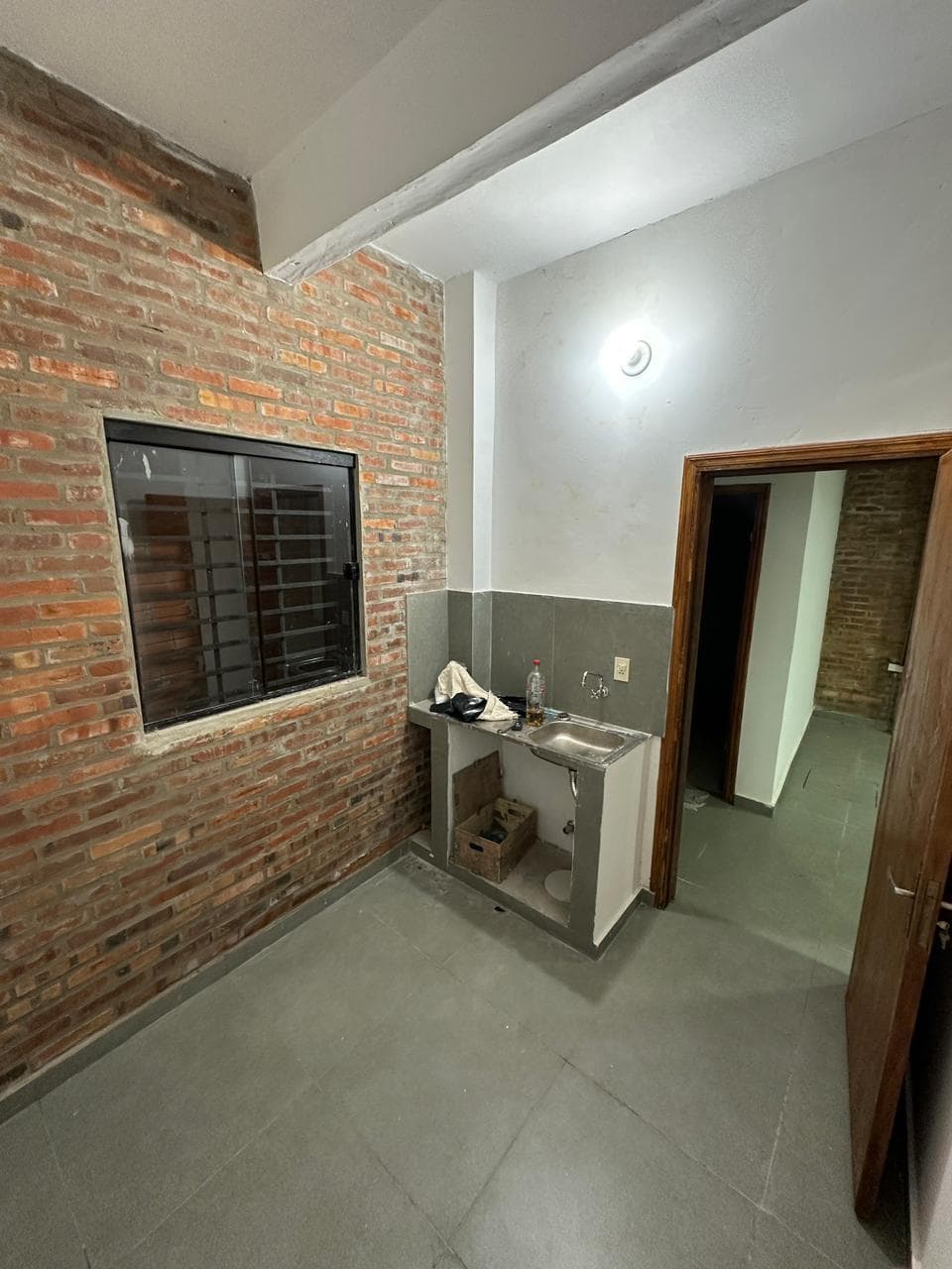 Salón comercial y showroom a estrenar — foto 2