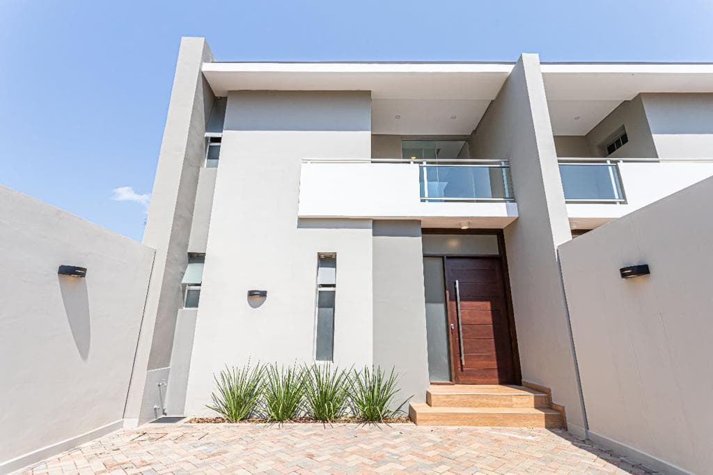 Duplex en Luque con pileta