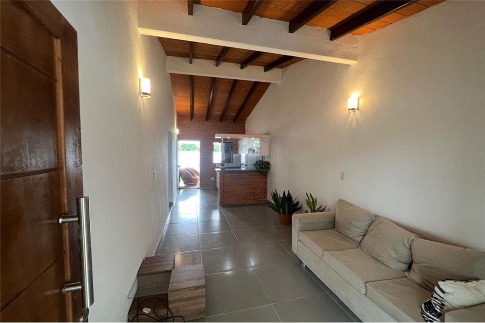 Chalet - Venta - Paraguay Mariano Roque Alonso, invierte en un bello hogar!, foto 2