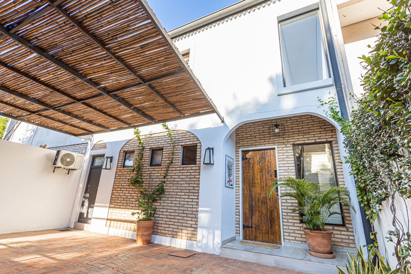 Duplex de 3 dormitorios en suite - barrio mburucuya