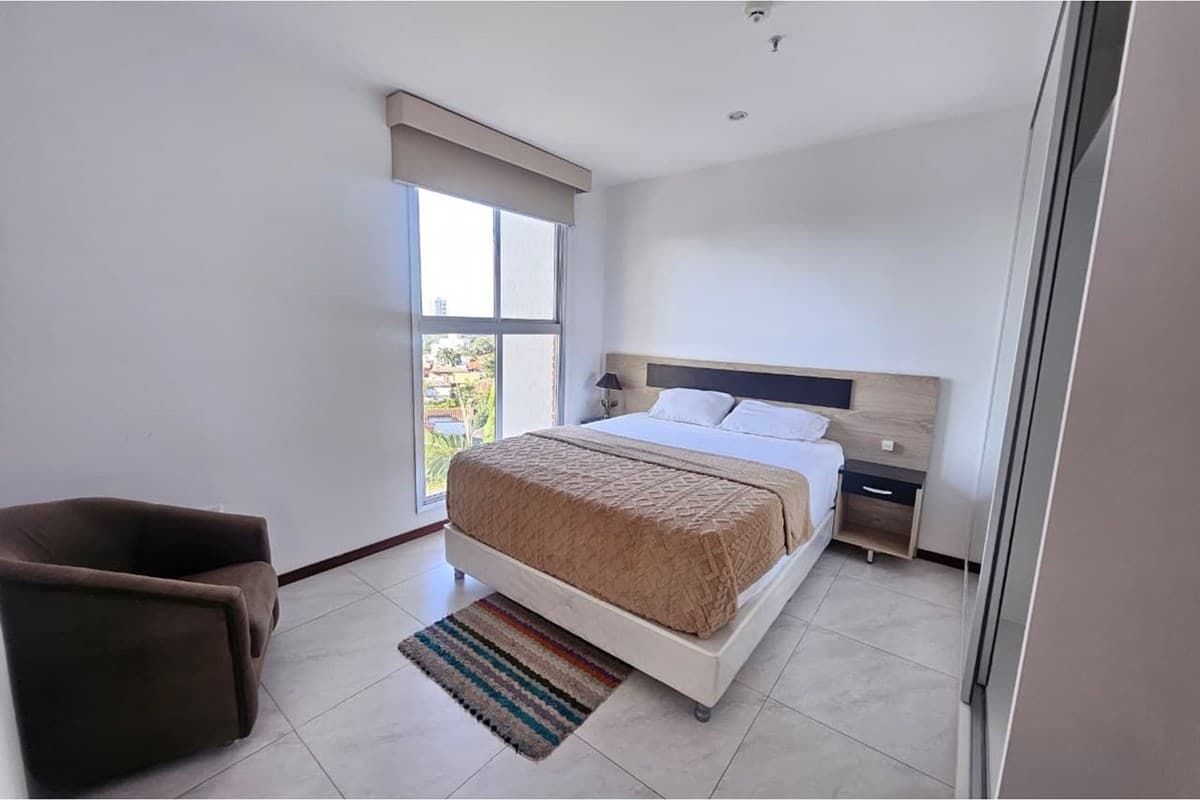 Departamento-alquiler-dr Facundo Machain, Los Laureles, Asunción, foto 3