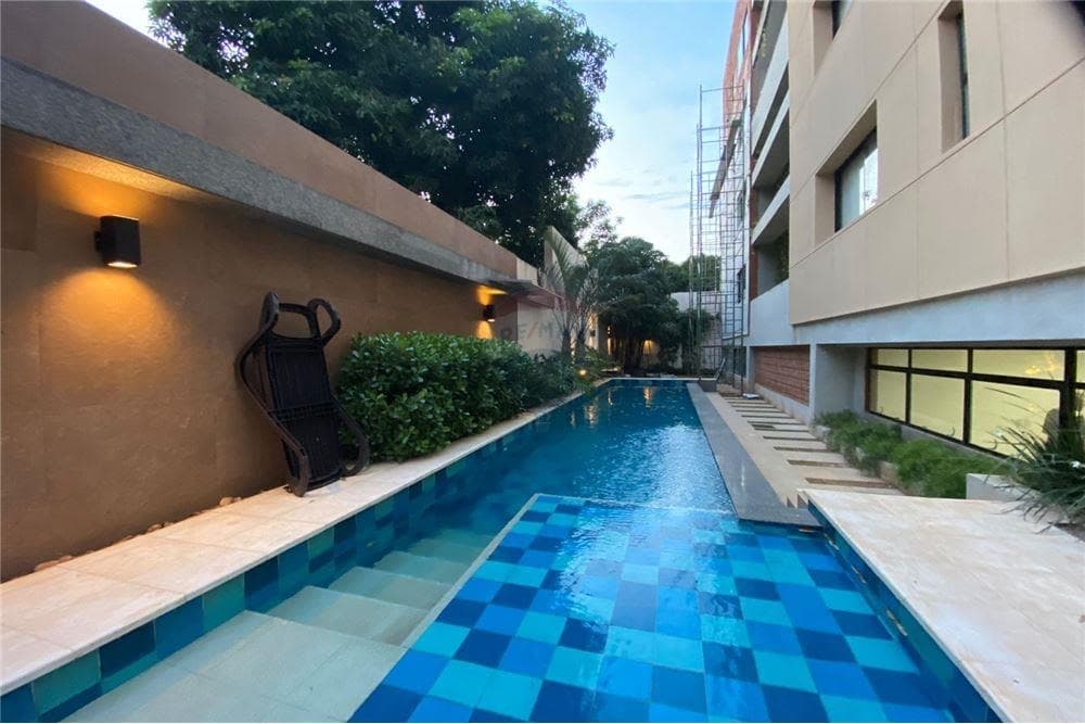 Alquilo departamento amoblado de 3 habitaciones zona primer presidente