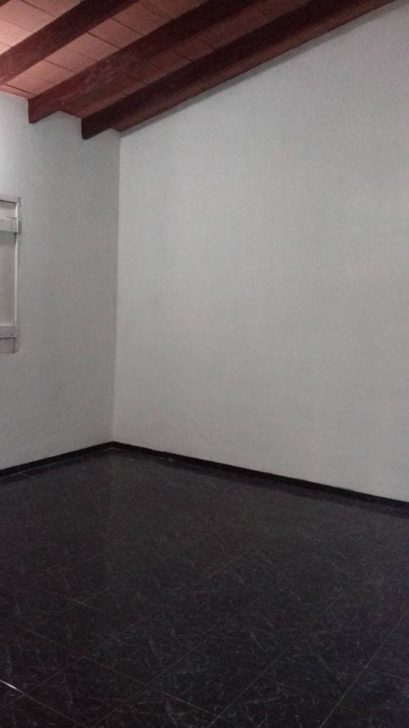 En venta casa economica en aregua, foto 4