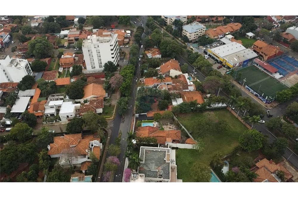Residencia en Venta - B° Mcal. Estigarribia, foto 3