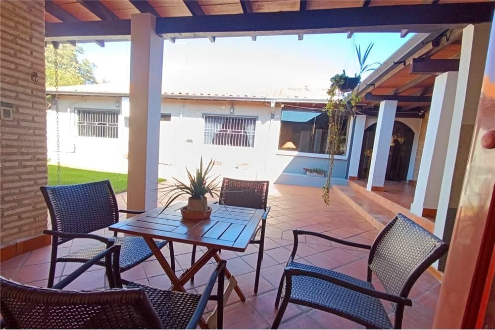 Casa en Lambaré, foto 2