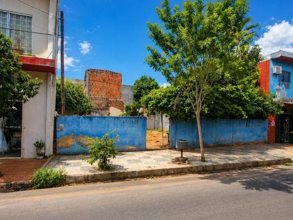 Vendo terreno en cuarto barrio Luque