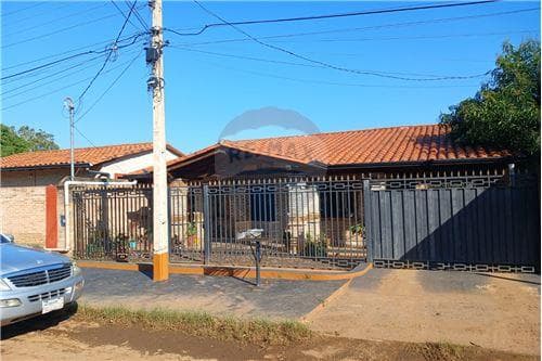 CASA EN VENTA Zona Super Kingo Bo.Espiritu Santo