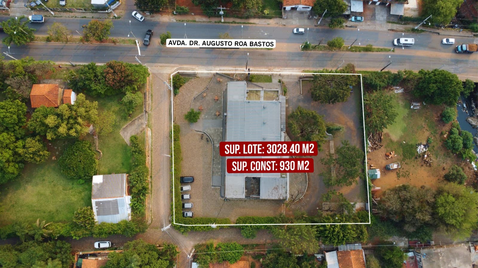 En venta paseo comercial generando renta — foto 2