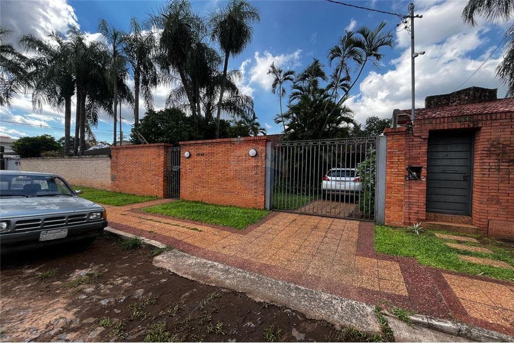 casa detras del paseo Galeria — foto 2