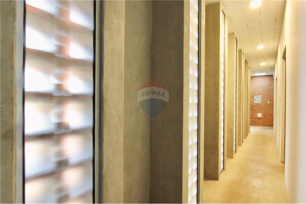 Gran Residencia a la Venta - Luque — foto 3