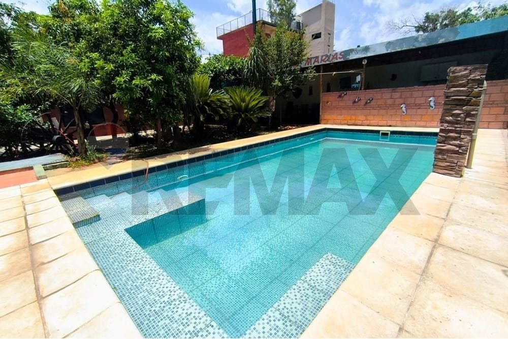 Local comercial+casa con piscina en Villa Elisa — foto 3