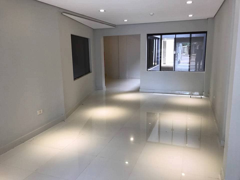 Vendo Amplio Departamento de 2 habitaciones. Mariano Roque Alonso
