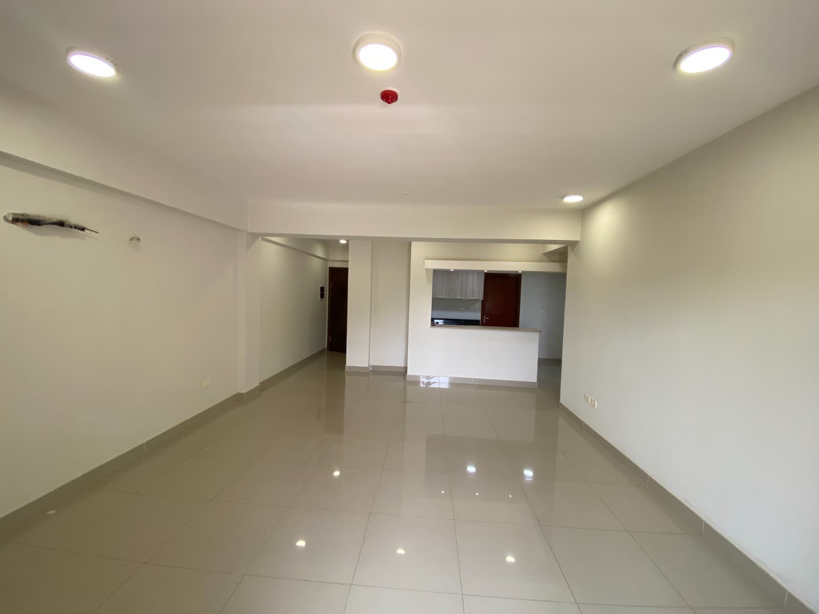 En Venta Departamento De 3 Habitaciones En San Vicente, foto 2